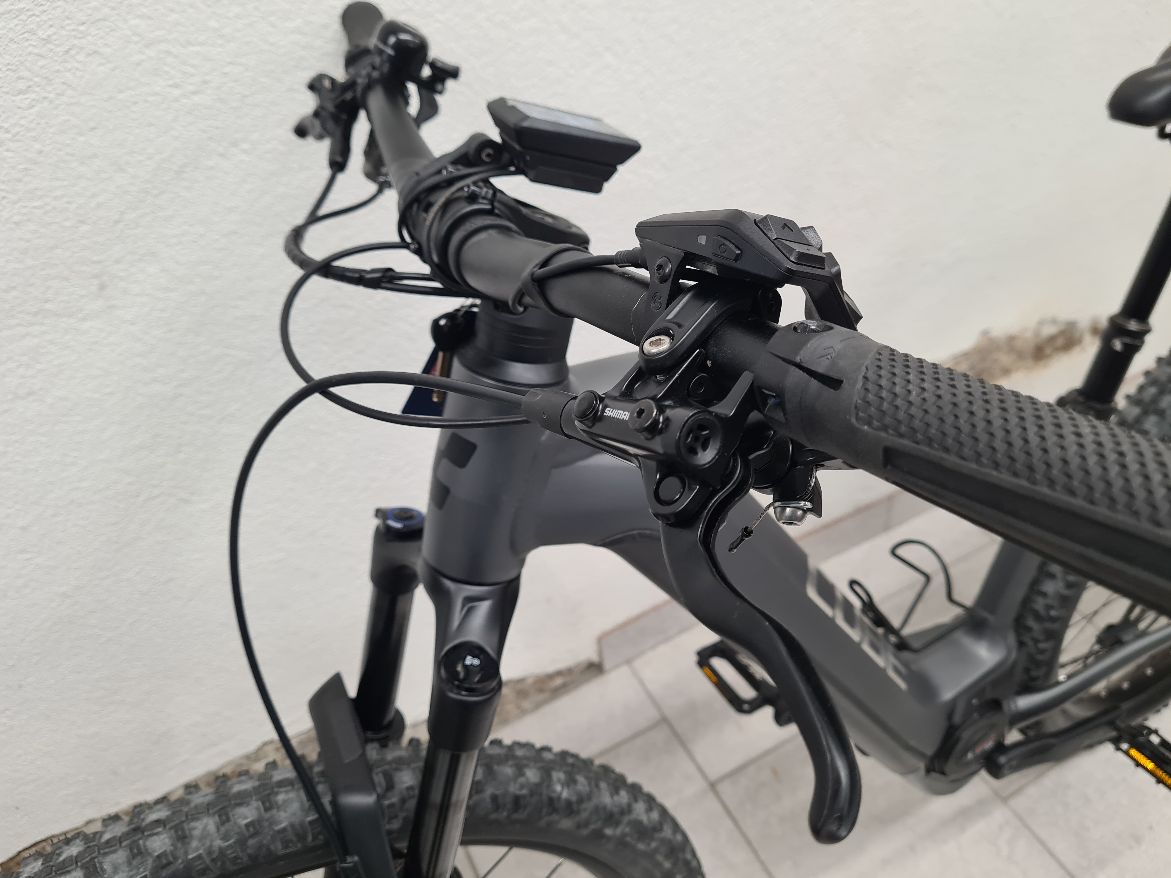 Leasingrückläufer Cube Hybrid Reaction race