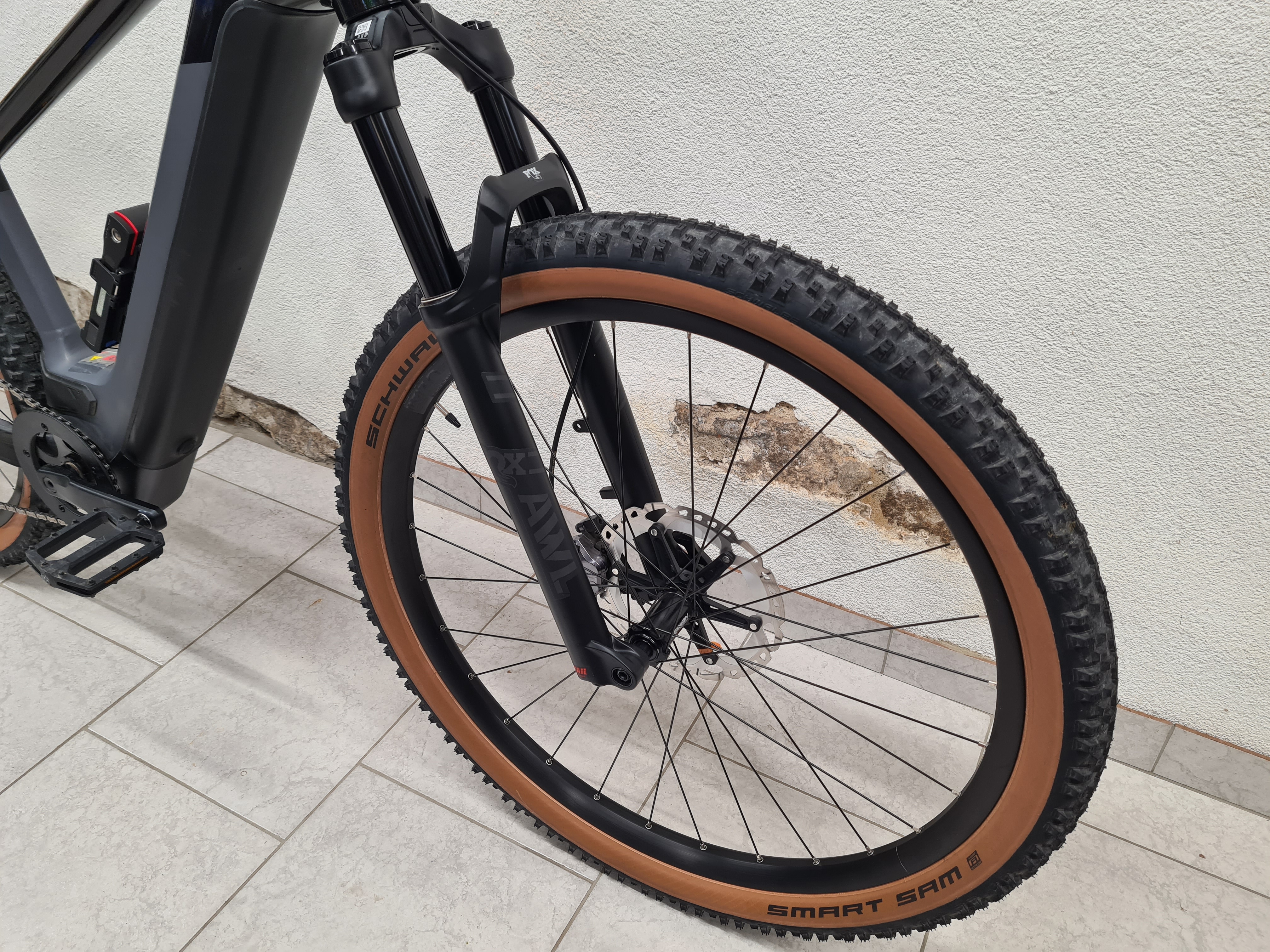 Leasingrückläufer Cube Reaction Hybrid SLT 750